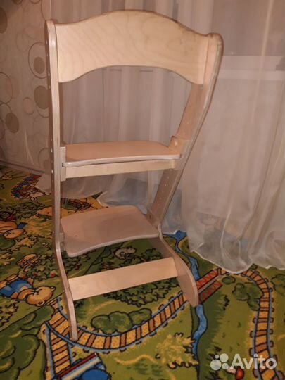 Детский растущий стул