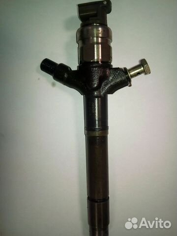 Форсунки топливные б/у 23670-0R020