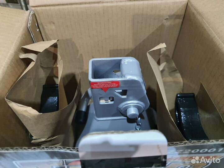 Подставки на автомобили