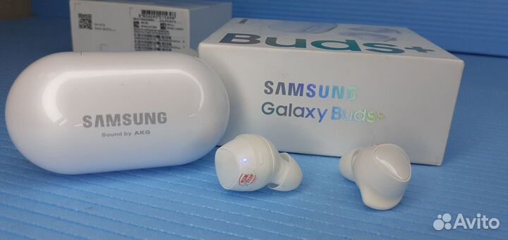 Умные наушники Samsung Galaxy Buds+ Беспроводные