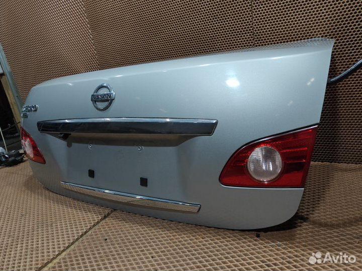 Крышка багажника Nissan Bluebird Sylphy KG11