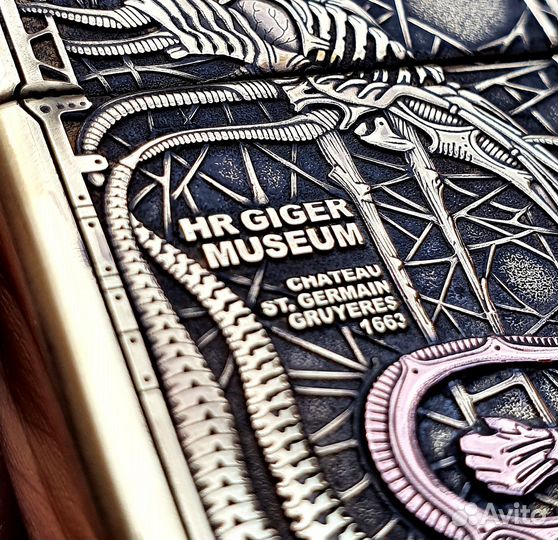 Zippo HR. Giger Alien