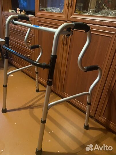 Ходунки шагающие двухуровневые