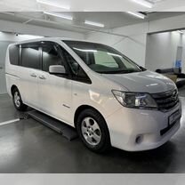 Nissan Serena 2.0 CVT, 2013, 200 000 км, с пробегом, цена 1 620 000 руб.