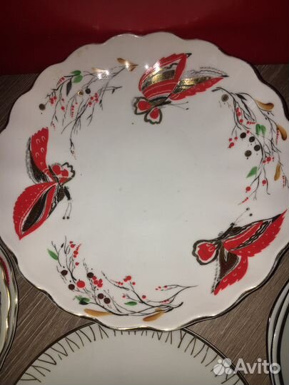 Сухарница, пирожковые тарелки. Винтаж