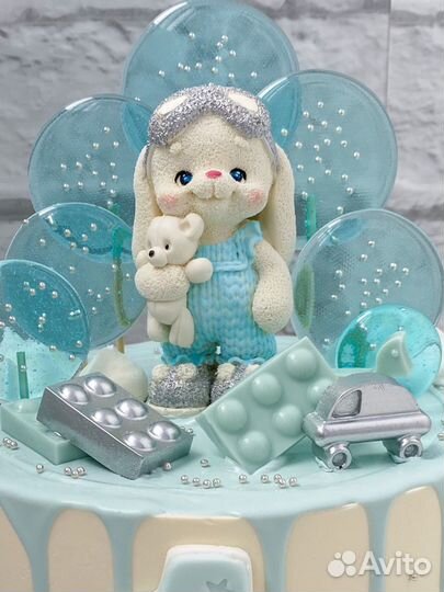 Шоколадные фигурки и наборы на заказ