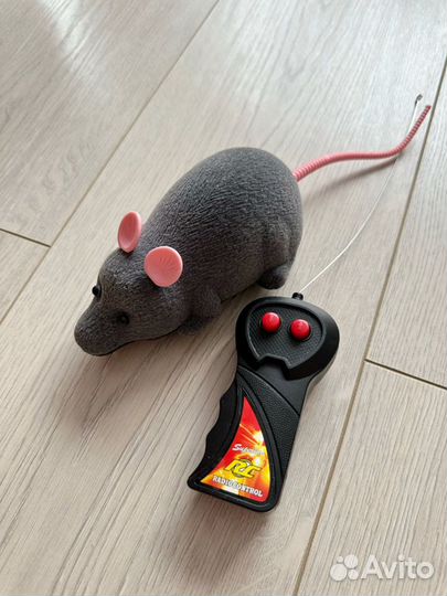Игрушка Мышь радиоуправляемая