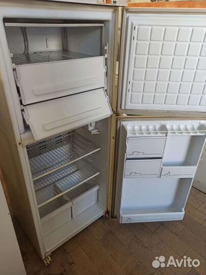 Холодильник