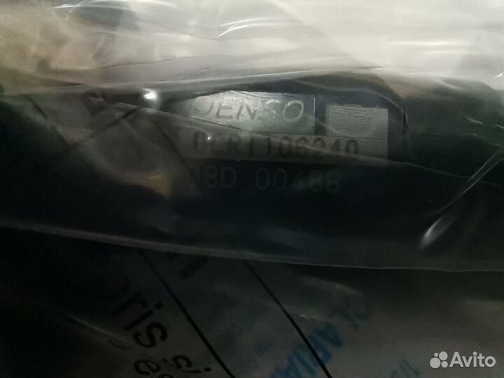 Форсунка dcri106240 NP300 YD25 ddti 16600-VM00D