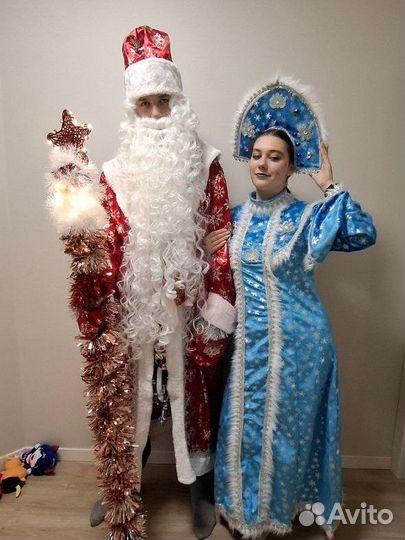 Новогоднее поздравление деда мороза и снегурочки