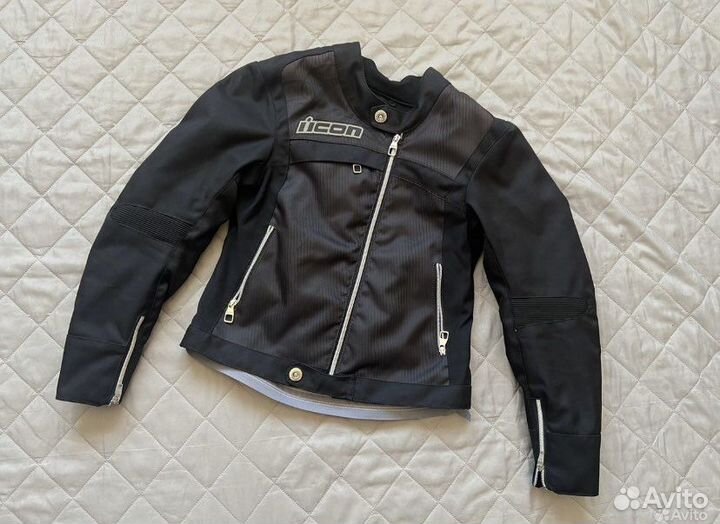 Мотокуртка женская 42