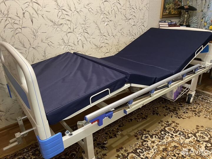 Медицинская кровать для лежачих больных новая