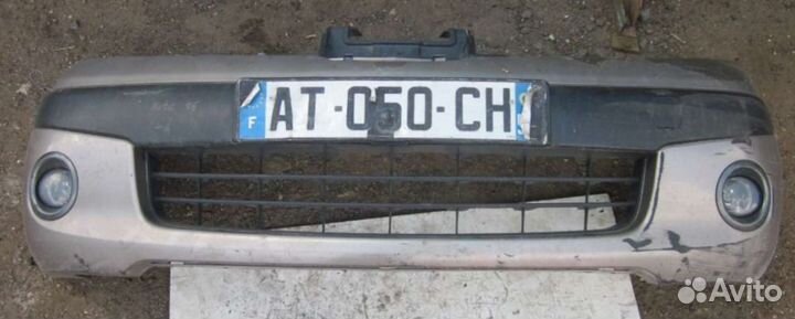 Бампер передний для Nissan Note E11 2007