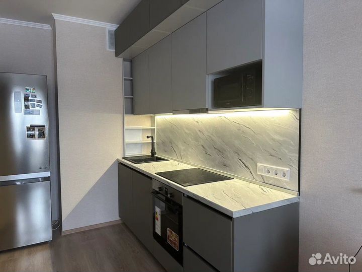 Кухни на заказ. Кухонный гарнитур b-4297