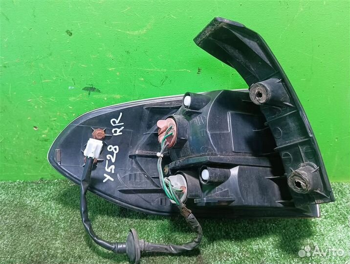 Фонарь задний наружный правый Subaru Tribeca WX 2