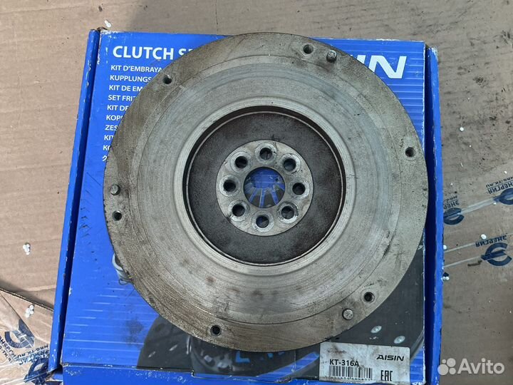 Маховик Toyota Corolla E150 коробка робот