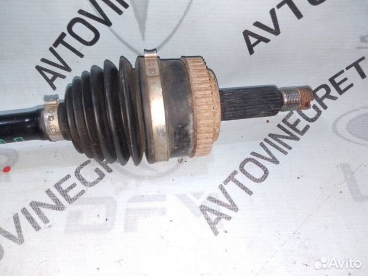 Привод передний левый Kia Sportage 3 2.0AT 4wd