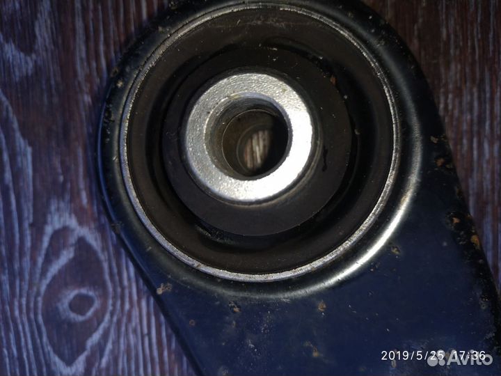 Рычаг передний левый для Mitsubishi Outlander XL