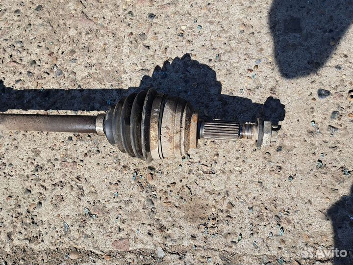 Приврд левый Рено Сандеро 2018 H4M МКПП