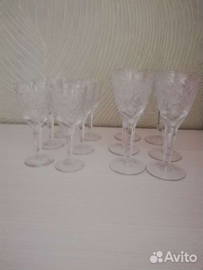 Хрустальные рюмки