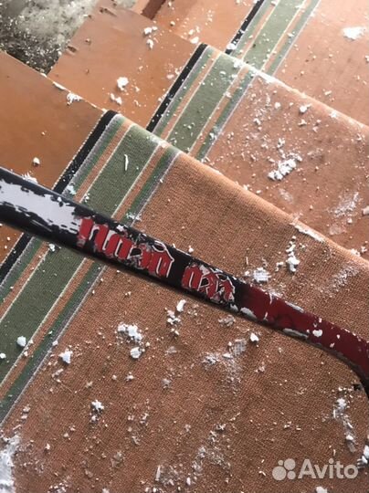 Клюшка хоккейная