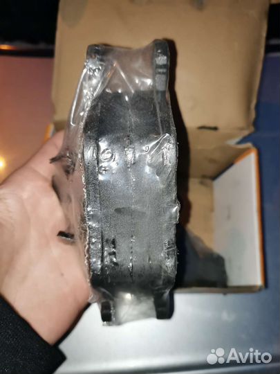 Тормозные колодки Sat для BMW