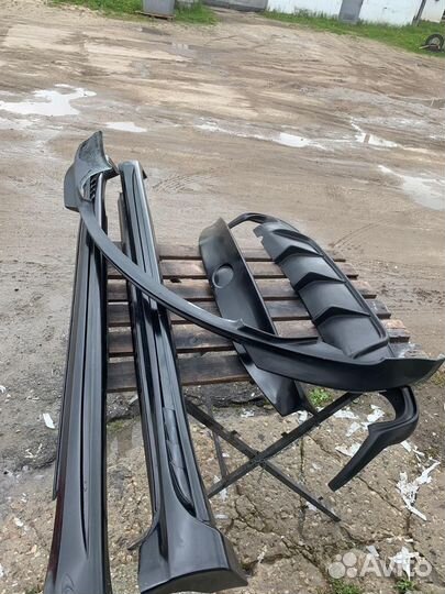 Накладка на бампер Wald на Lexus IS250, IS350