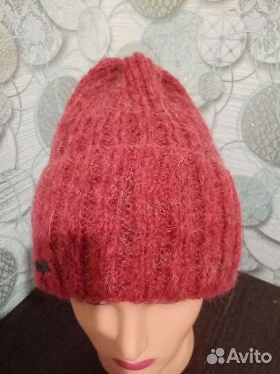 Шапка женская вязаная