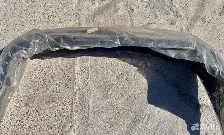 Задний бампер daewoo nubira 96190308