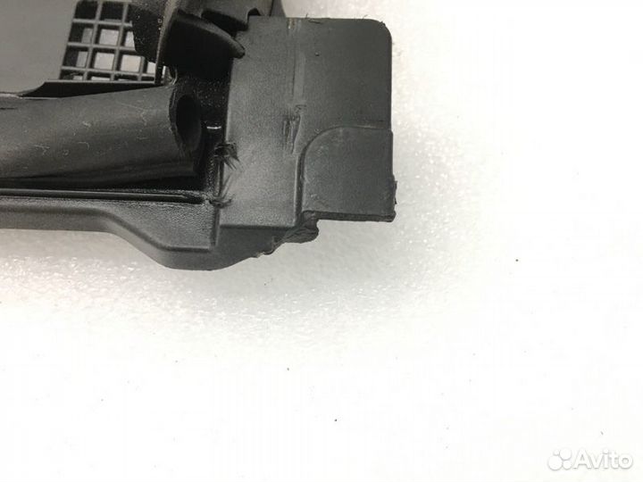 Жабо Toyota Alphard H10 2.4 2006