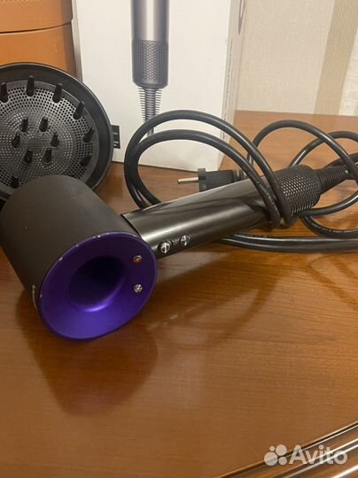 Фен dyson supersonic