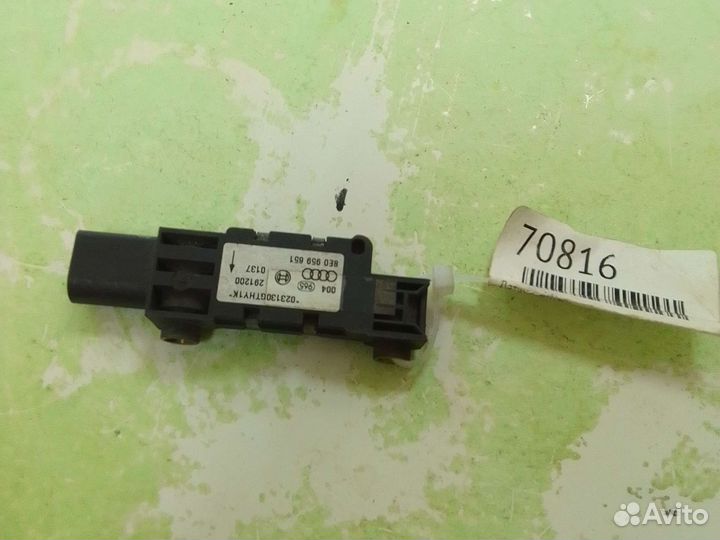 Датчик airbag Audi A3 8P хетчбэк BKC 2003 перед