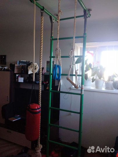 Гимнастическая стенка спортивный уголок