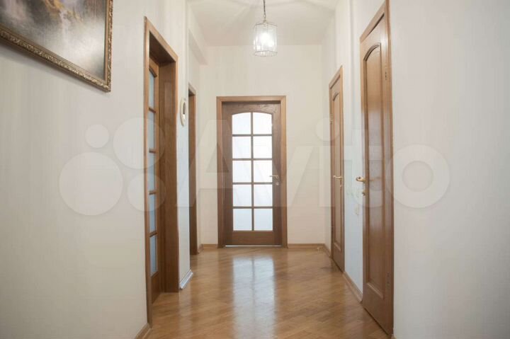 3-к. квартира, 102,7 м², 3/13 эт.