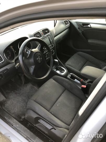 Volkswagen Golf 1.4 AMT, 2011, битый, 323 520 км