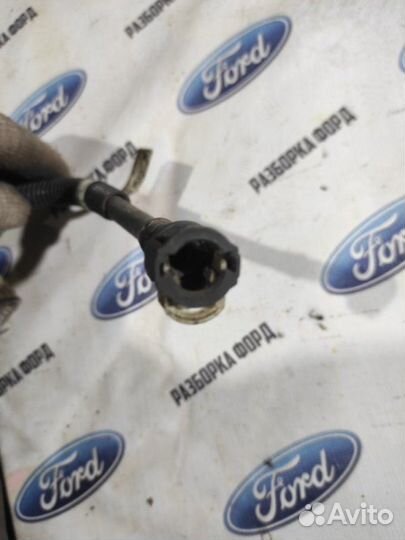 Трубка топливная Ford Escape 3.0 2004-2007