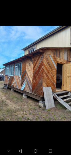 Дом 260 м² на участке 6 сот.