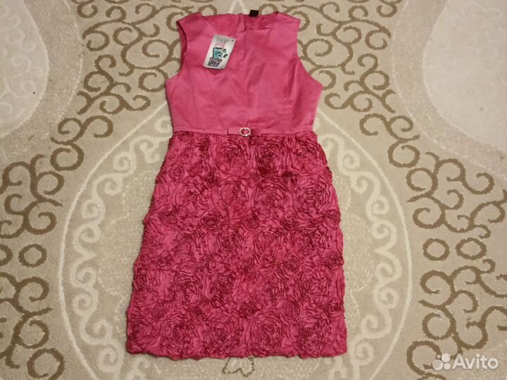 Нарядное платье для девочки