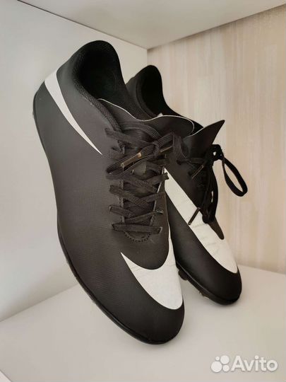 Бутсы nike 40 размер