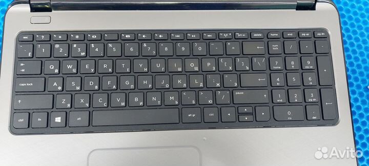 Ноутбук HP 15-R272UR /2х2.16ггц/4gbddr3/SSD120Gb