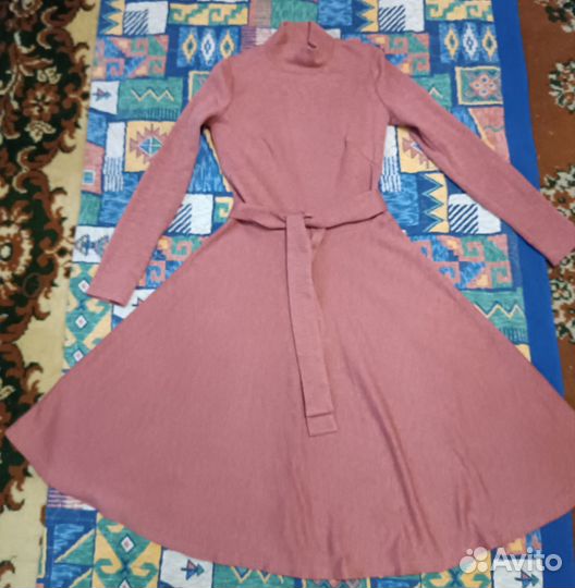 Два шерстяных очень мягких платья Olivegrey