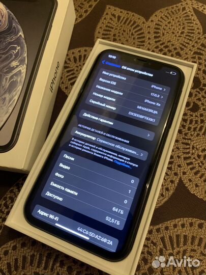 iPhone Xr, 64 ГБ
