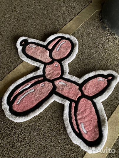 Тафтинговый ковер Шарик ручной работы