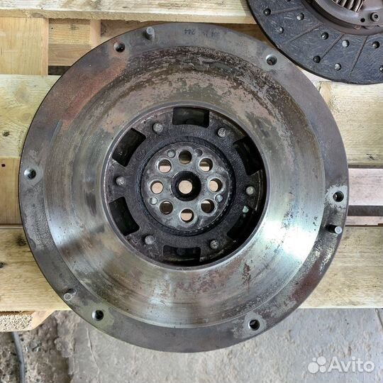 Корзина сцепления комплект на 3л