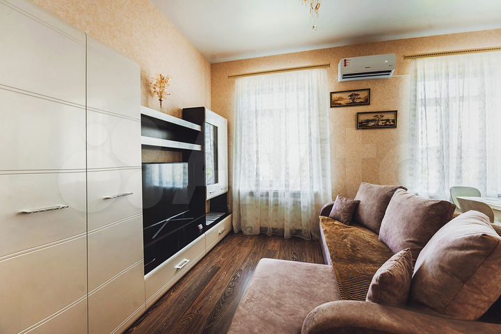 2-к. квартира, 60 м², 3/3 эт.