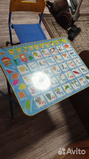 Детский столик и стульчик