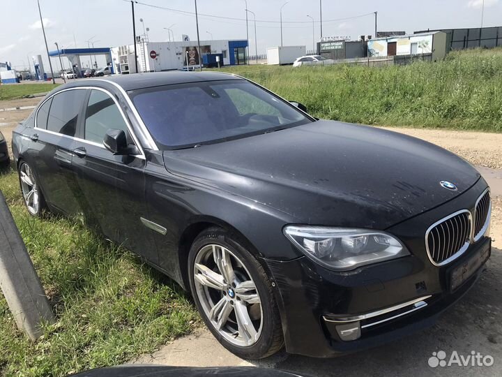 BMW 7 F02 F01 LCI в разборе N63B44B
