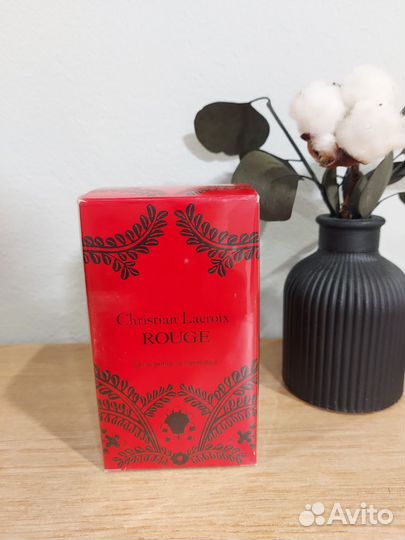 Avon christian lacroix rouge