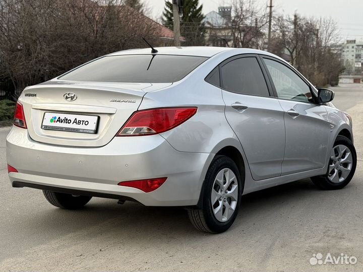 Hyundai Solaris 1.6 AT, 2015, 138 000 км