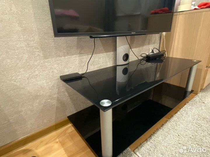 Подставка для тв с кронштейном